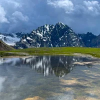 Hiking in Yasin Valley